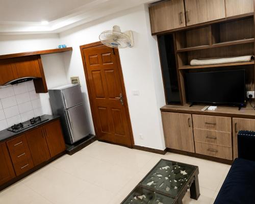 ห้องครัว, Cozy Apartment In Bahria Town Islamabad in พาห์เรียทาวน์