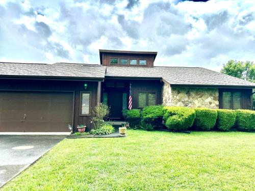 The Rustic Bungalow