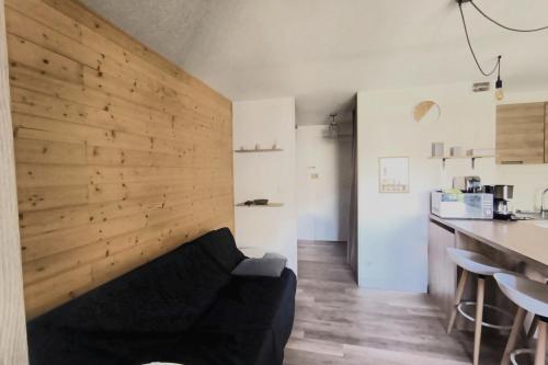 Appartement avec balcon à 800 mètres de la mer