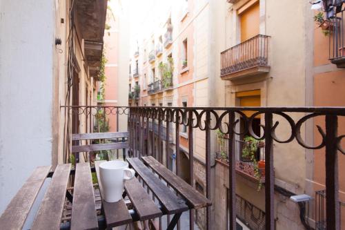 Barcelona Mercaders Apartments 4