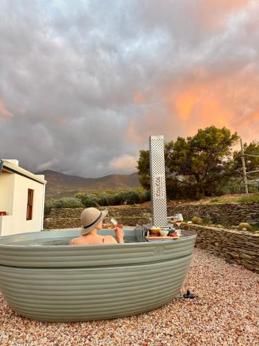 Karstais baseins, Game reserve stay between Riversdale and Barrydale in Riversdale