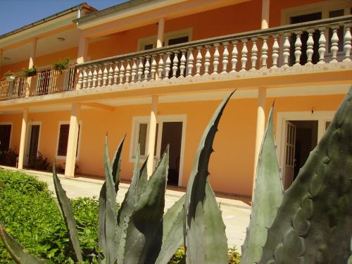  Apartments Anka in Privlaka