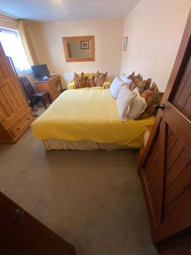 Willow Tree Cottages in Barnby in the Willows