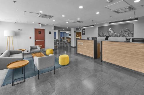 Vestabils, City Express by Marriott Monterrey Santa Catarina in Santa Catarina (Nuevo Leon)