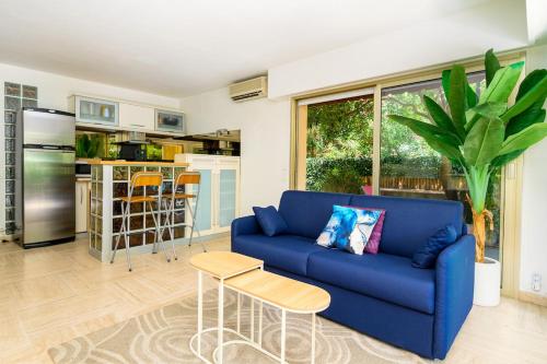 1-bedroom apartment in Cannes, quiet with terrace, perfect for family