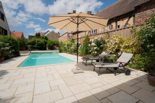 Balcony/terrace, Traumhaftes Anwesen mit Gutshaus und Nebenhaus in Niedere Borde
