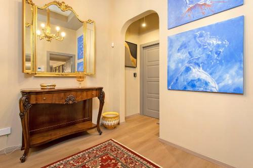 Archs Apartment
