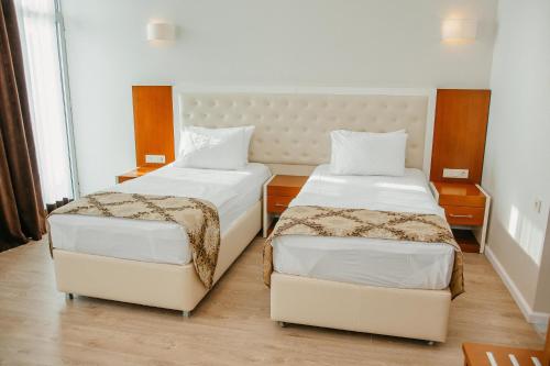 Twin room, deluxe