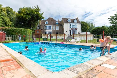 Hotellet från utsidan, Waverley Park, East Cowes in East Cowes