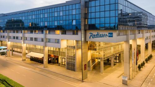 Radisson Blu Hotel & Conference Centre, Salzburg, Salzburg (photo 2)