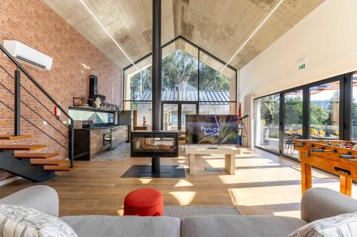 Agra Country House with Pool by Portugal Active in Arcozelo