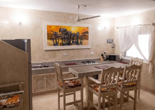 Kuchnia, Family Villa with Private Pool in Watamu, 130 m² in Watamu
