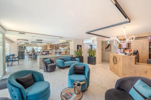 C'est La Vie Hotel Marsascala 3