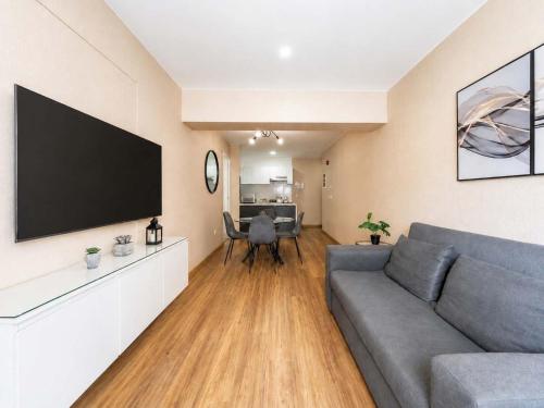 Stylish Flat 811 in the Heart of Miraflores