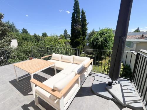 Les Glycines, Downtown, Garden, Garage, Air-conditioned - Location saisonnière - Tain-l'Hermitage