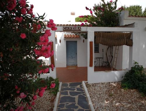CALMA GANESHA Apartamento con piscina y jardín en Chiclana