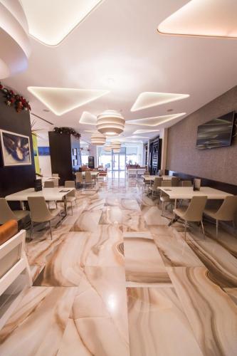 Restoran, Apart Hotel Sea Fort in Sutomore