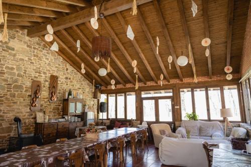 Apartamentos turisticos LAS CARBALLEDAS in Santa Colomba De Somoza