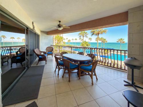 Wake Up to the Sea Oceanfront Retreat W207