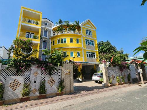 Ngoc Son Hotel