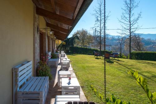 Valle Dell'Aquila Country House