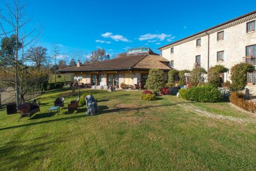 Valle Dell'Aquila Country House