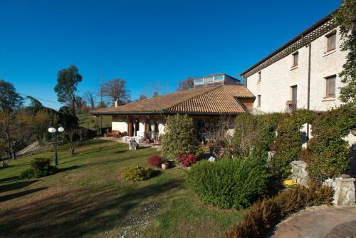 Valle Dell'Aquila Country House