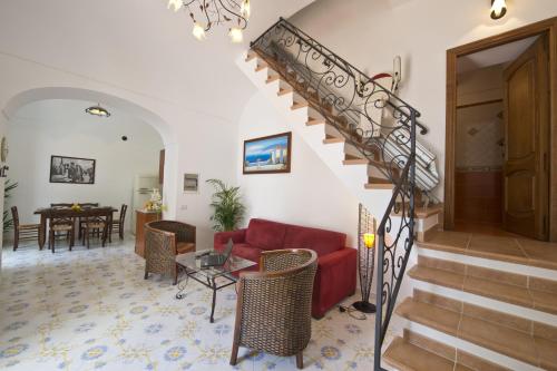 Casa Hellen Positano center - image 5