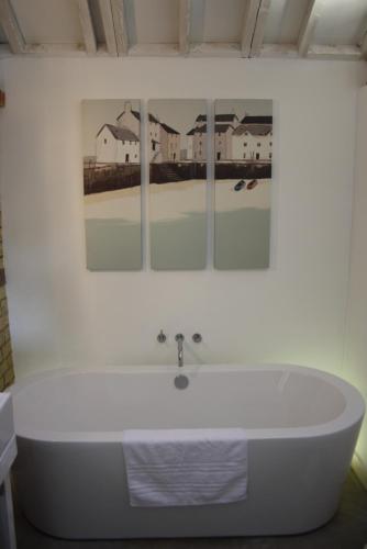 Fürdőszoba, Crafts Hill Barn in Cambridge Külváros