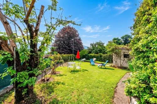 Antica Torre with Garden in Carona - Happy Rentals in Lugano, Schweiz