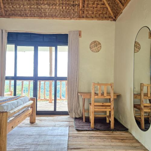 Bwindi Neckview Lodge in Kanungu