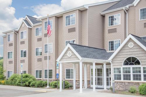 . Microtel Inn & Suites Mansfield PA