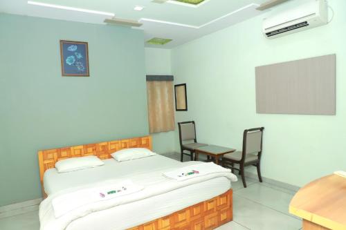 Aadarsh Guest house