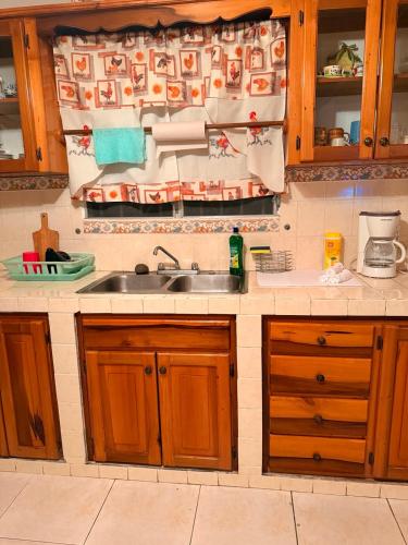 Comfortable 3-bedroom, 1-kitchen cottage in Volcán