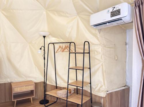 Zatura Dome Glamping in Cisarua