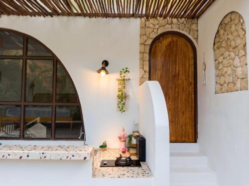 Hanara Bohemian Villa in Cisarua
