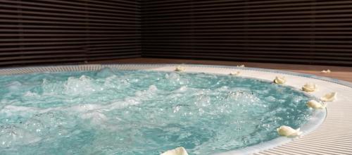 Hot tub, Jacob Resort Hadera in Hadera