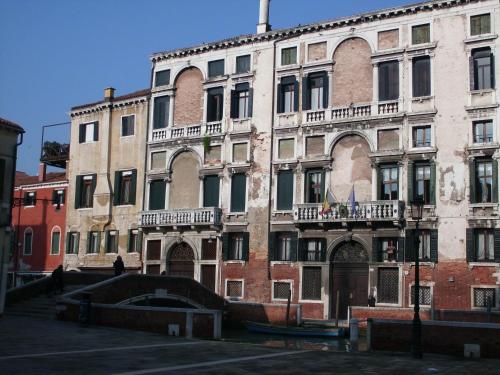 Appartamenti Palazzo Foscarini . - image 11