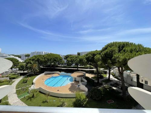 Studio cabine avec piscine proche plage et commerces - FR-1-328-156