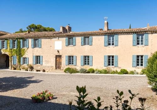 Appartement spacieux à Laure-Minervois avec piscine