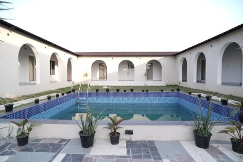 Peldbaseins, Theblissresort in Bijnor