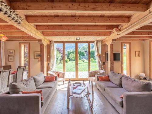 Chalet contemporain 3* proche pistes, 6 chambres pour 12 personnes - FR-1-343-179