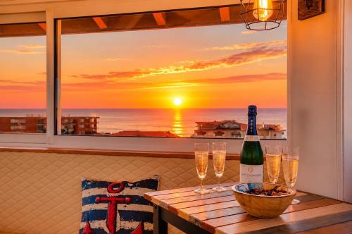 CORTA tower, high comfort, beaches within walking distance