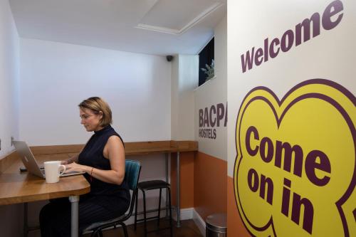 BacPac Hostel in London