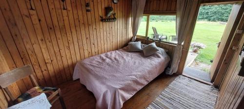 Little Red Sauna by the Sea in Leesi