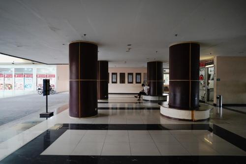 Exterior view, The Suite Metro Apartment by King Official in Kiaracondong