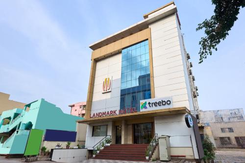 Treebo Landmark Near Visakhapatnam Railway Station - image 2