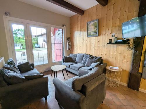 . Gîte spacieux avec terrasse, 3 chambres, équipements bébé, à 16 km de Gérardmer - FR-1-589-23
