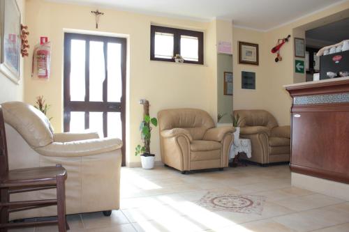 Hotel Cenzo 5