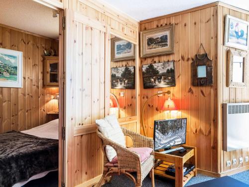 Charmant appartement 4 pers avec balcon, parking couvert à Val-d'Isère - FR-1-694-237 (Charmant appartement 4 pers avec balcon, parking couvert a Val-d'Isere - FR-1-694-237) in Val-d'Isere